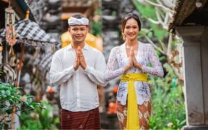 Read more about the article How to Respect Balinese Traditions and Customs During Your Trip