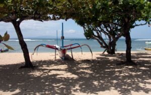 Read more about the article The Best Free & Low‑Cost Activities in Sanur for Budget Travellers