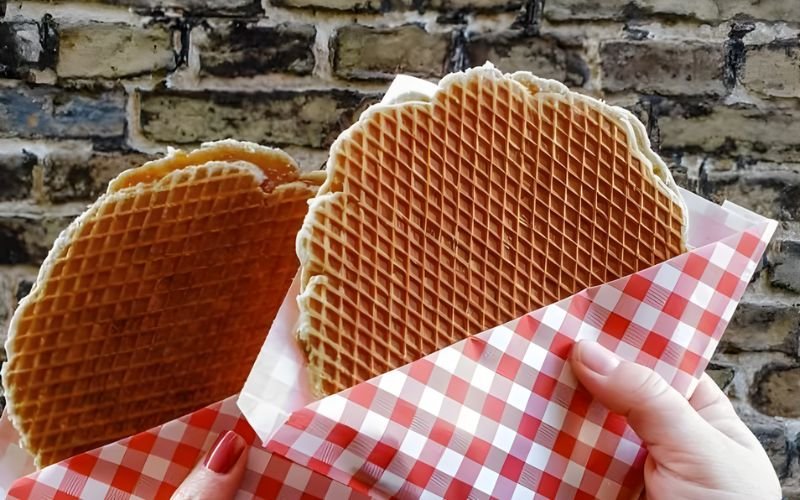 You are currently viewing Best Places for Cheap Stroopwafels in Amsterdam