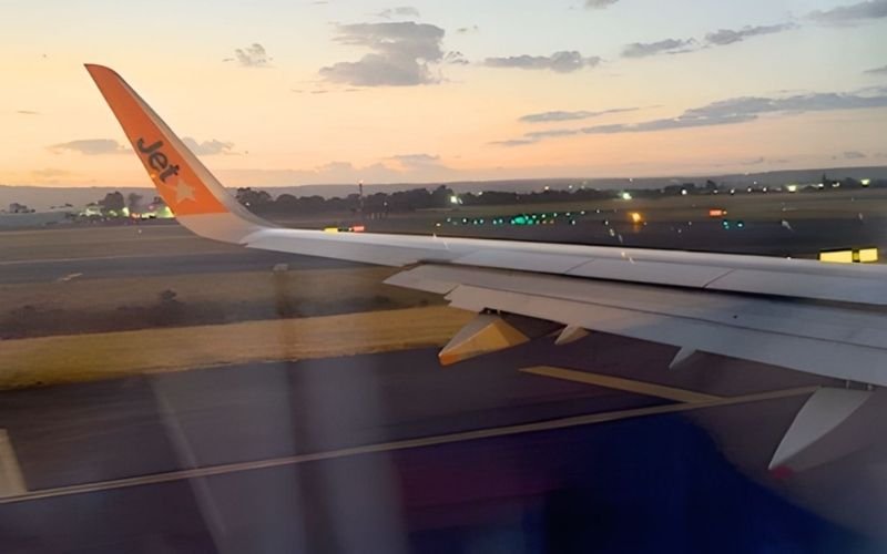 Read more about the article Jetstar A321 Economy: The Truth About Our Adelaide–Bali Flight