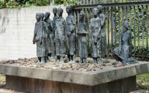 Read more about the article Exploring Berlin’s Jewish Quarter: What You Need To See