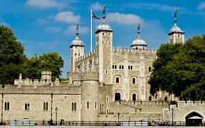 Read more about the article Tower of London: How to Visit, What to See & Ticket Advice