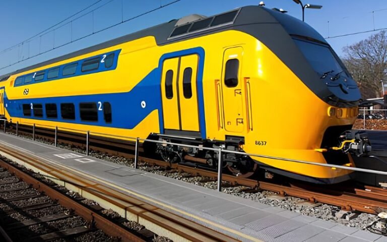 Amsterdam to Rotterdam Train: The Fastest Way to Travel